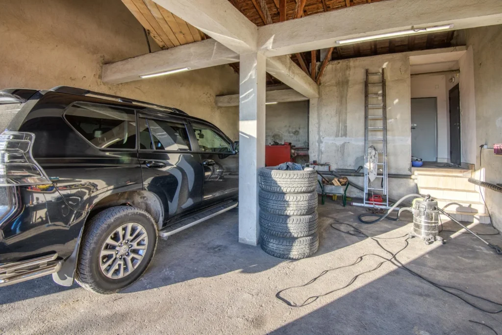 Optimiza tu propiedad al construir un garaje