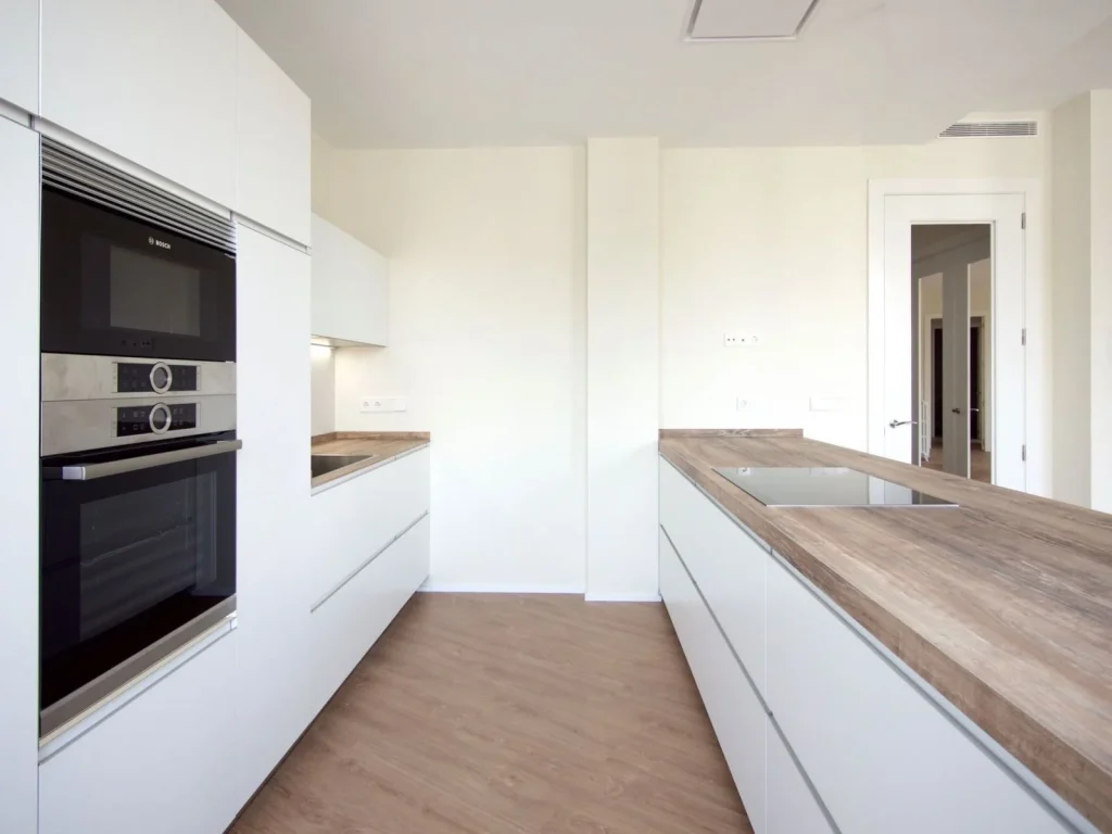 integrar la cocina al salón con una barra americana